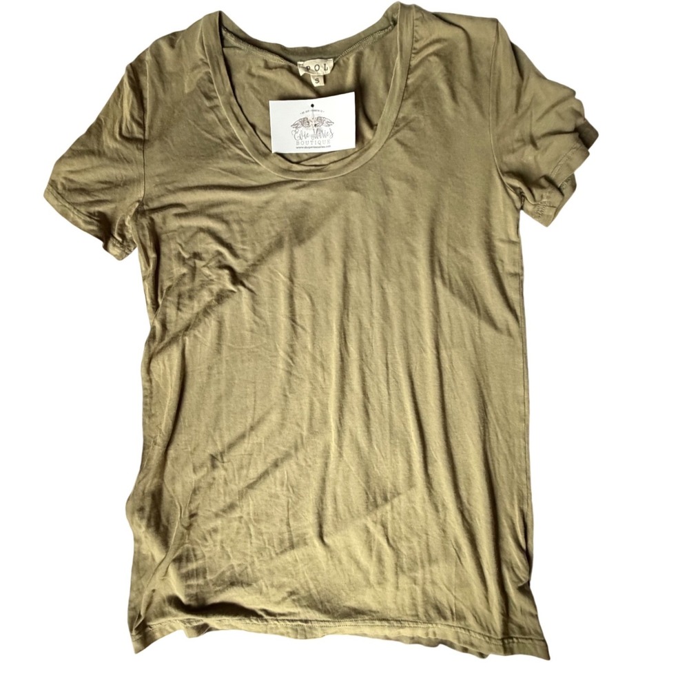 POL Clothing Olive Green Short Sleeve Scoop Neck Basic Tee Top Womens Small NWT